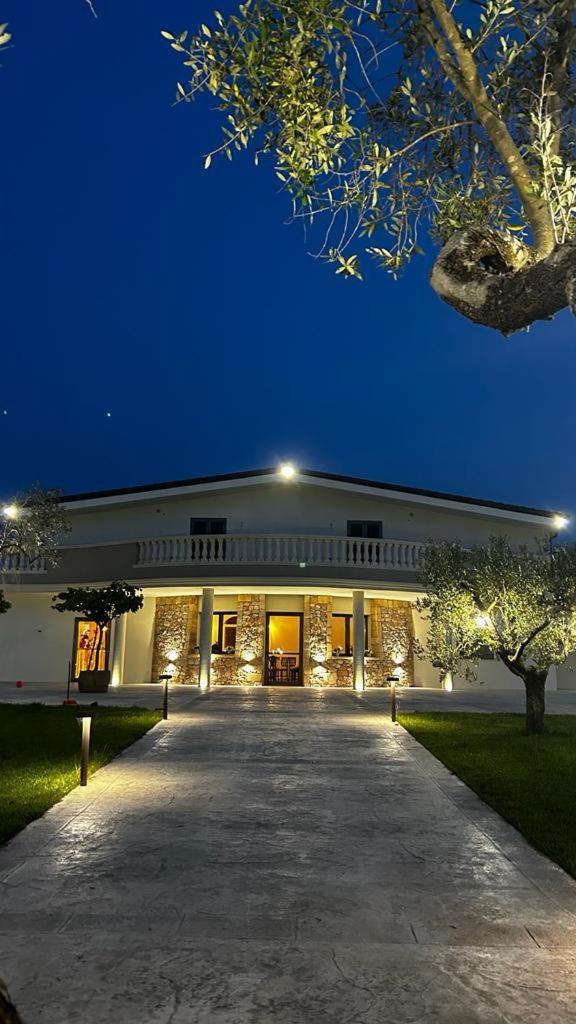 Agriturismo Cutura Agri Resort Парабита Экстерьер фото